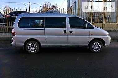 Минивэн Hyundai H 200 2002 в Николаеве