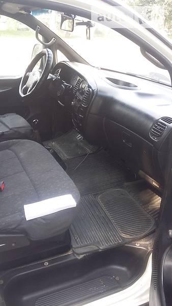 Грузопассажирский фургон Hyundai H 200 1999 в Луцке
