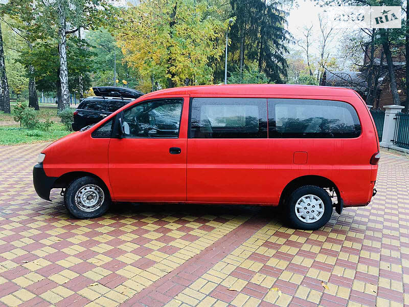 Минивэн Hyundai H 200 1999 в Киеве