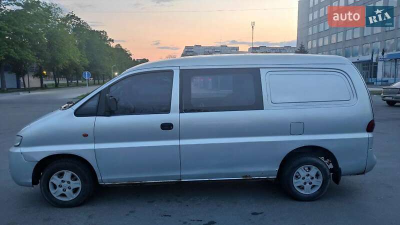 Мінівен Hyundai H 200 2000 в Білій Церкві