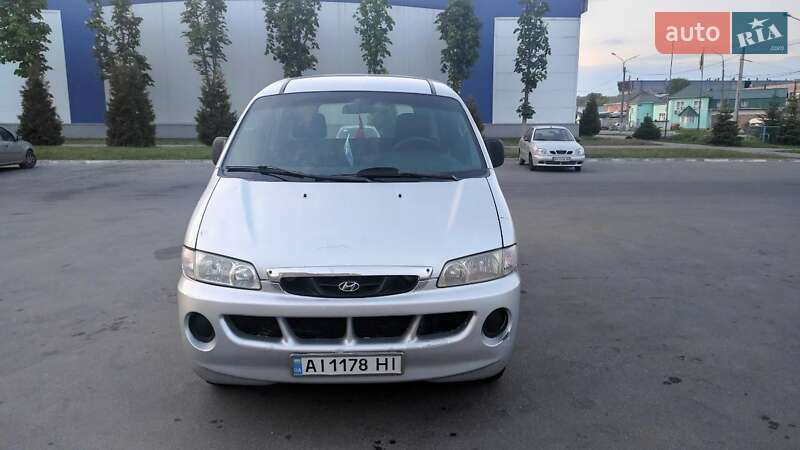 Hyundai H 200 2000