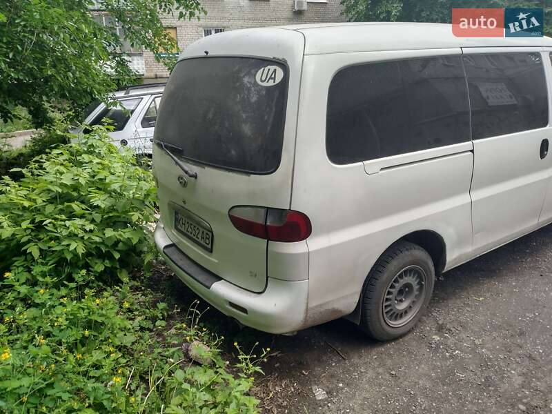 Мінівен Hyundai H 200 2002 в Харкові