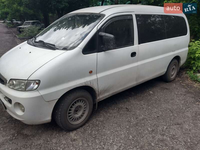 Мінівен Hyundai H 200 2002 в Харкові