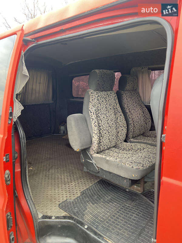 Минивэн Hyundai H 200 2000 в Житомире