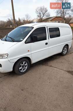 Минивэн Hyundai H 200 1998 в 
