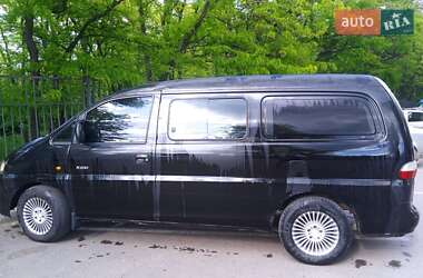 Минивэн Hyundai H 200 2004 в 
