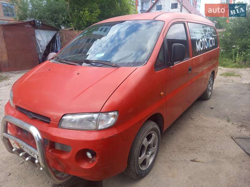 Hyundai H 200 1998