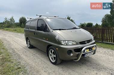 Грузовой фургон Hyundai H 200 2000 в 