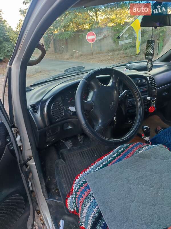 Мінівен Hyundai H 200 1999 в Одесі