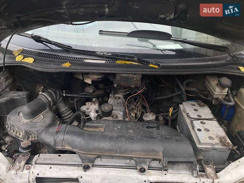Минивэн Hyundai H 200 1998 в Одессе