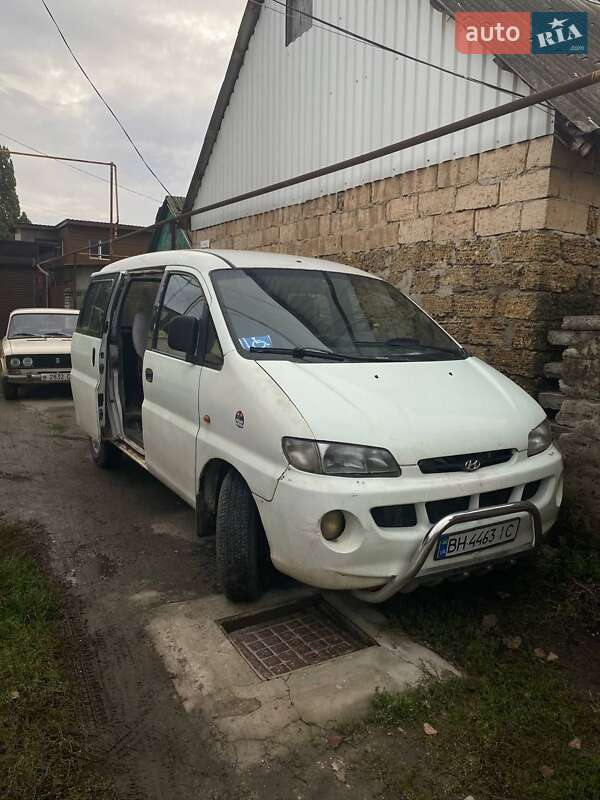 Минивэн Hyundai H 200 1998 в Одессе