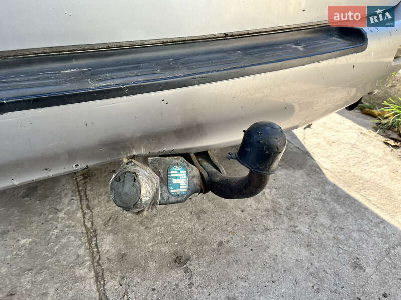 Мінівен Hyundai H 200 1999 в Кам'янському