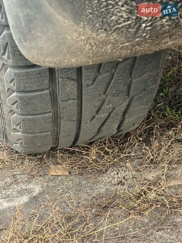 Вантажний фургон Hyundai H 200 2005 в Золотоноші