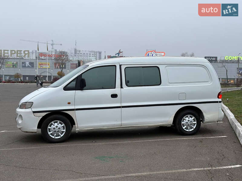Минивэн Hyundai H 200 1999 в Кривом Роге