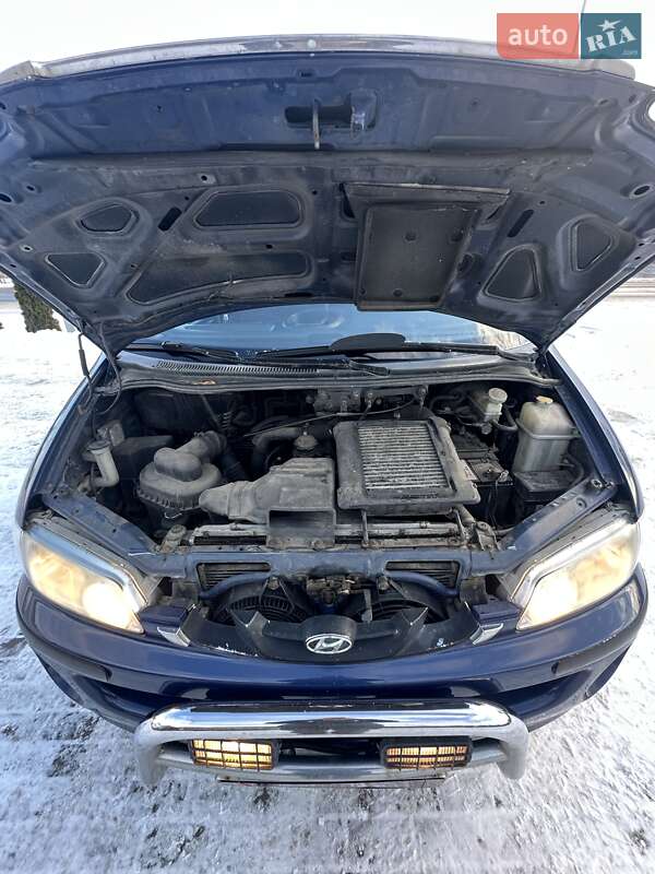 Минивэн Hyundai H 200 2001 в Белогородке