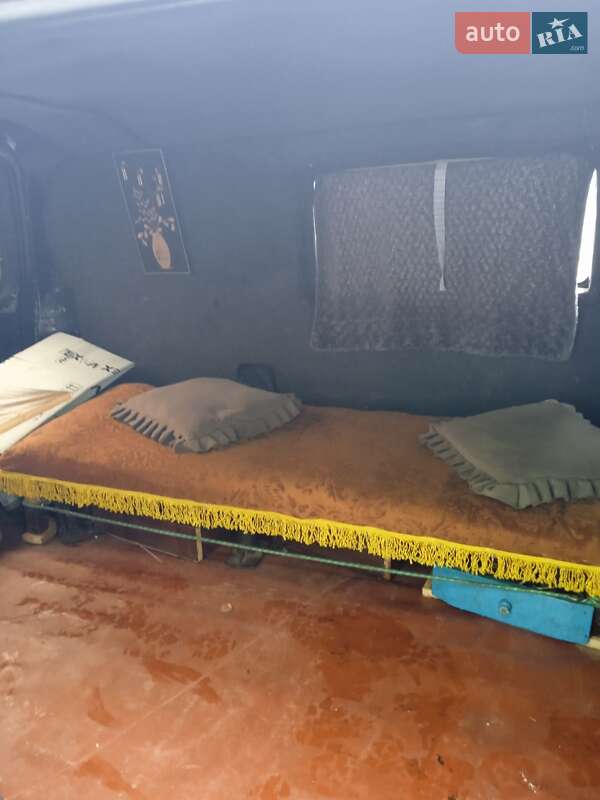 Минивэн Hyundai H 200 1998 в Александрие