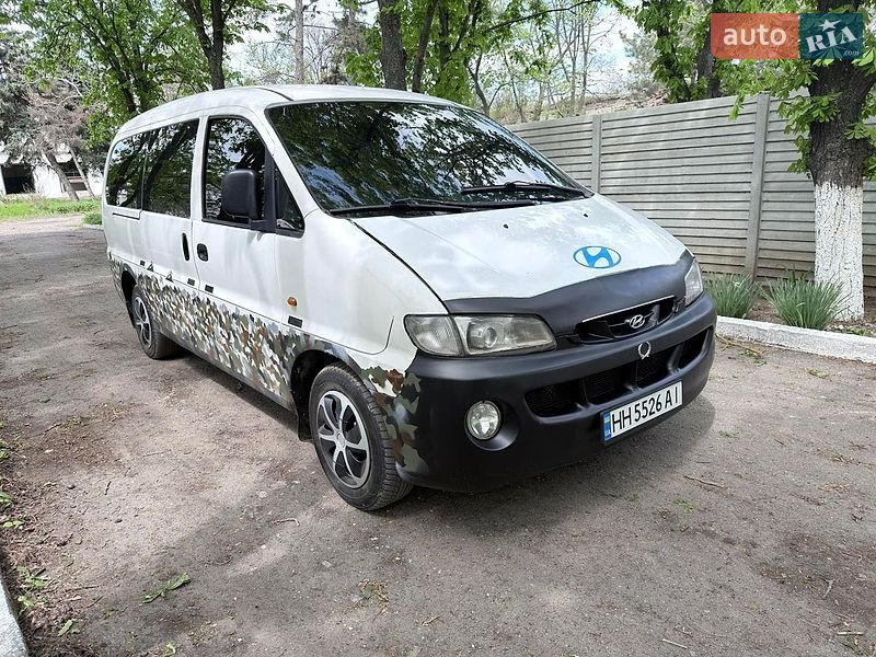 Hyundai H 200 1998