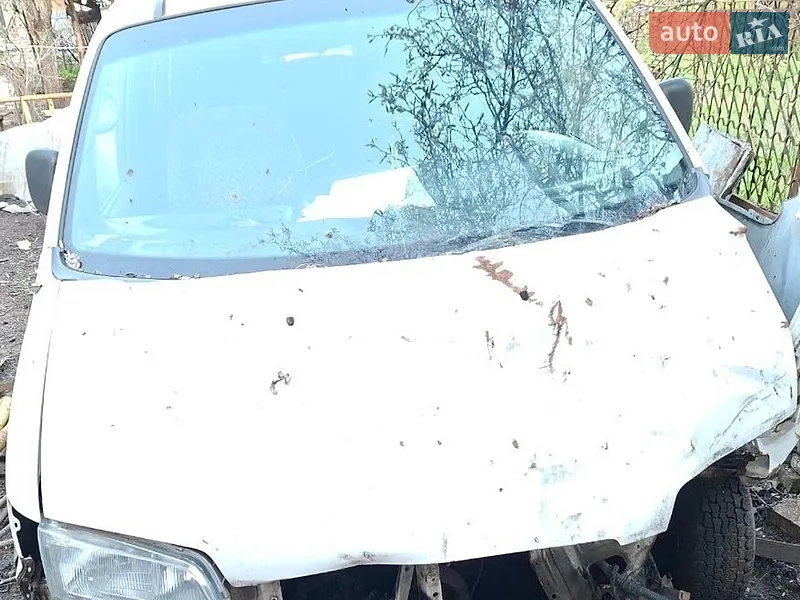 Hyundai H 200 2000 VIN KMJWVH7FPYU169708 фото оголошення 22 з 44
