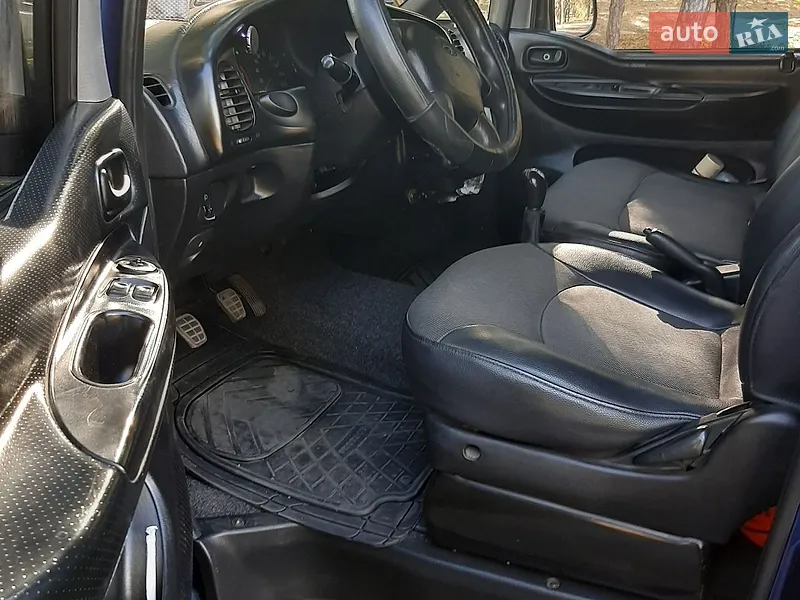 Hyundai H 200 1998 VIN KMJWVH7FPXU083914 фото оголошення 20 з 60