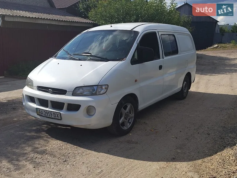 Hyundai H 200