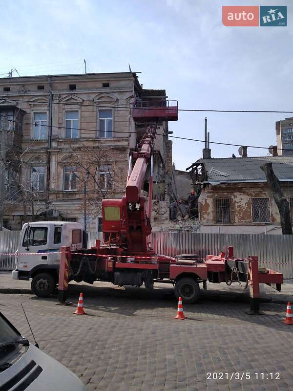 Автовышка Hyundai HD 120 2012 в Одессе фото 8 Автовышка Hyundai HD 120 2012 в Одессе