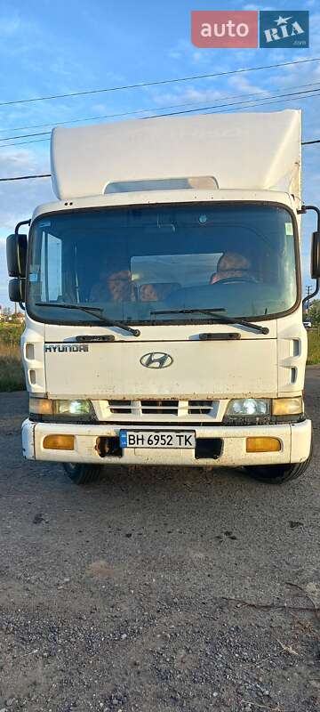Тентованый Hyundai HD 120 2011 в Одессе