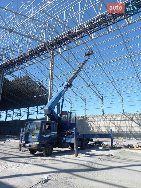 Автовишка Hyundai HD 120 2011 в Одесі