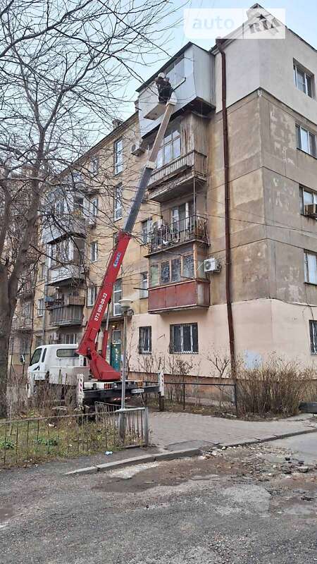 Автовышка Hyundai HD 65 2006 в Одессе фото 8 Автовышка Hyundai HD 65 2006 в Одессе