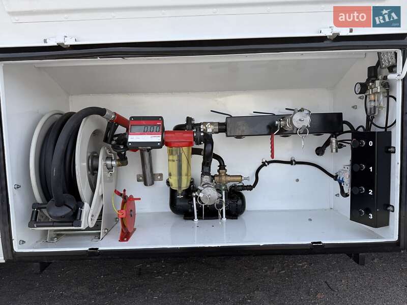 Бензовоз Hyundai HD 65 2004 в Запорожье