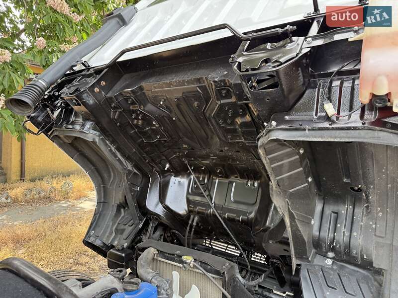Бензовоз Hyundai HD 65 2004 в Запорожье