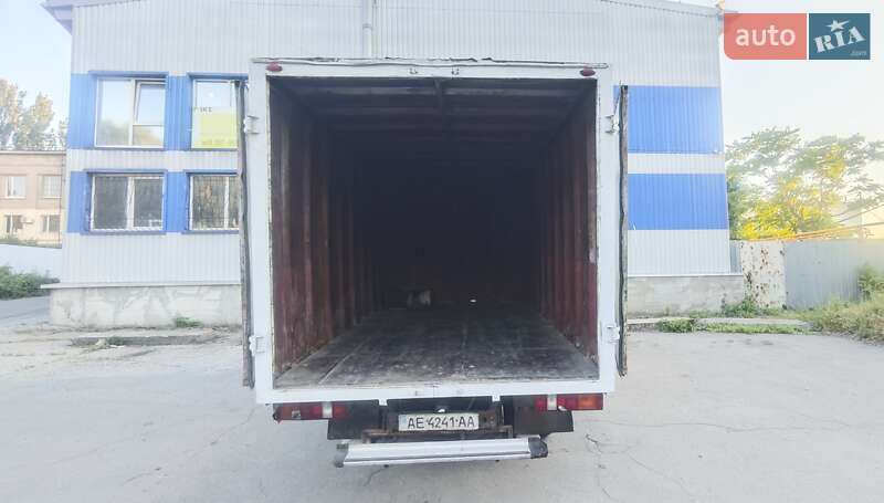 Вантажний фургон Hyundai HD 65 2004 в Дніпрі
