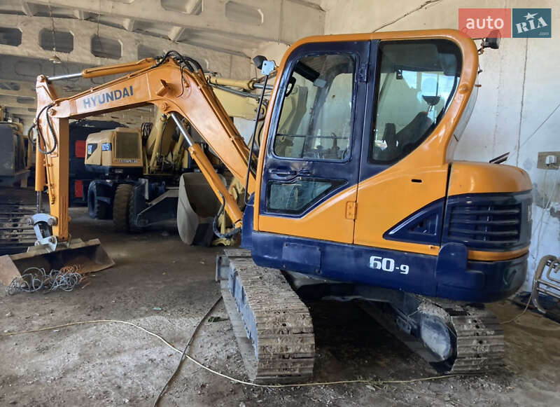 Гусеничный экскаватор Hyundai HD 65 2013 в Косове фото 15 Гусеничный экскаватор Hyundai HD 65 2013 в Косове