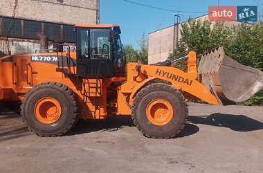 Фронтальный погрузчик Hyundai HL 770 2008 в Кривом Роге