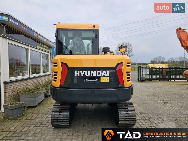 Миниэкскаватор Hyundai HX 2025 в Киеве