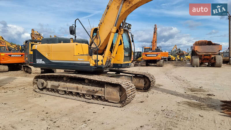 Гусеничный экскаватор Hyundai HX 2016 в Одессе