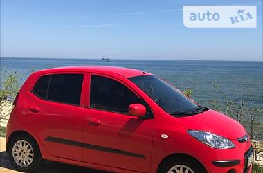 Хэтчбек Hyundai i10 2010 в Одессе