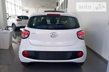 Хэтчбек Hyundai i10 2018 в Полтаве