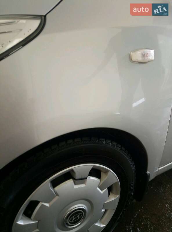 Хэтчбек Hyundai i10 2008 в Долинской