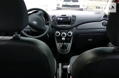 Хэтчбек Hyundai i10 2008 в Ровно