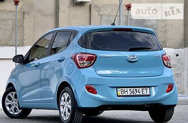 Хэтчбек Hyundai i10 2015 в Одессе