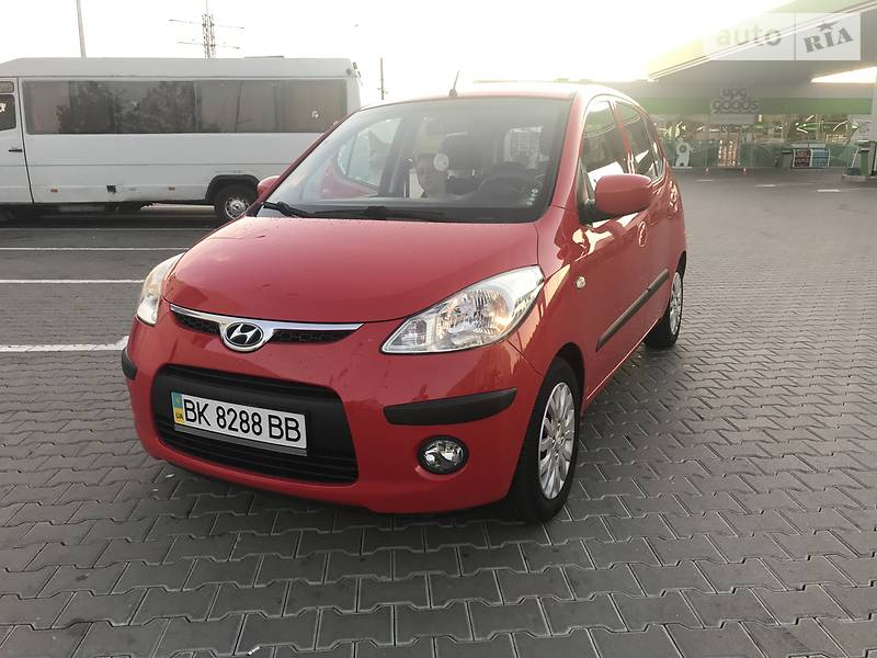 Хетчбек Hyundai i10 2008 в Рівному