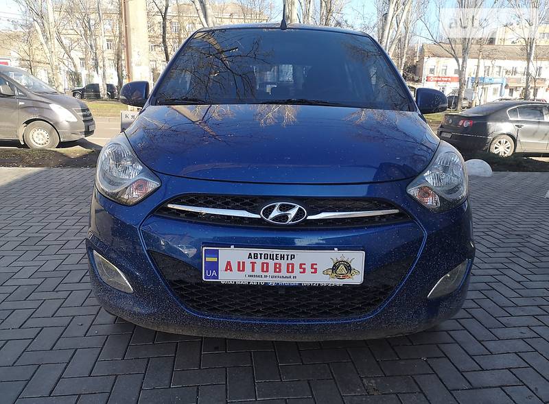 Хетчбек Hyundai i10 2011 в Миколаєві
