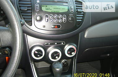 Хэтчбек Hyundai i10 2009 в Виннице