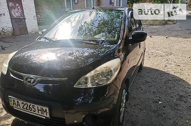 Хэтчбек Hyundai i10 2008 в Киеве