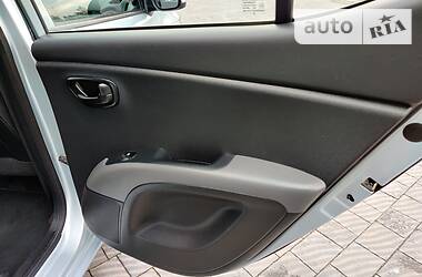 Хэтчбек Hyundai i10 2012 в Стрые