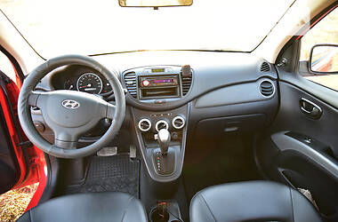 Хетчбек Hyundai i10 2009 в Ужгороді