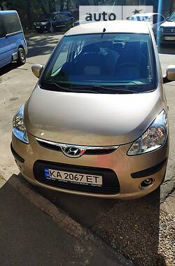 Хетчбек Hyundai i10 2010 в Києві