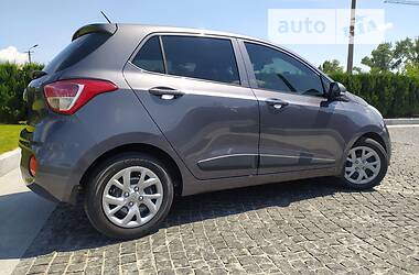 Хэтчбек Hyundai i10 2019 в Днепре