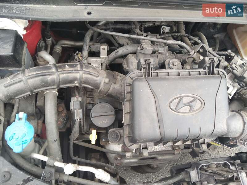 Хэтчбек Hyundai i10 2013 в Шепетовке
