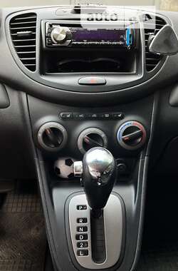 Хэтчбек Hyundai i10 2013 в Никополе